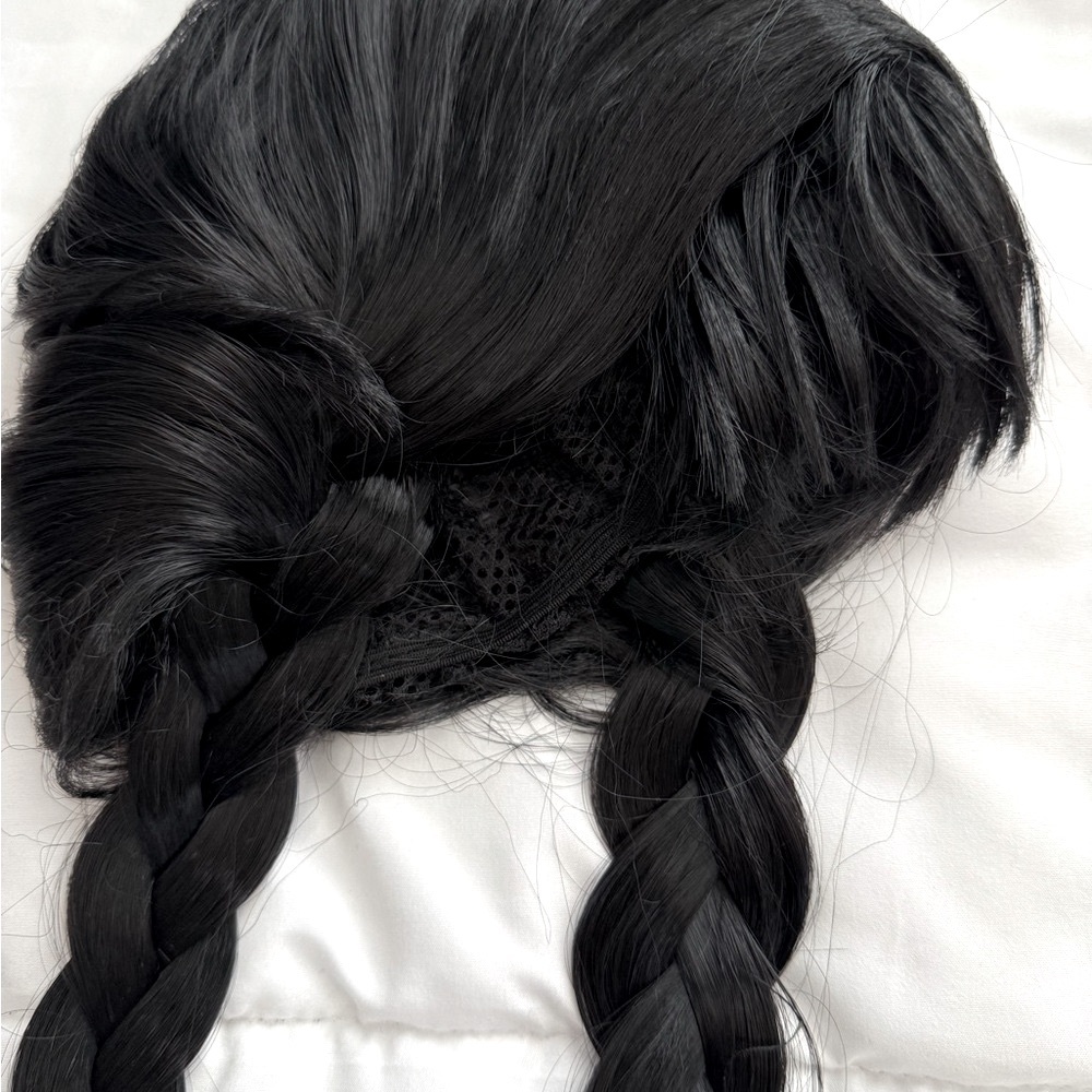 Wednesday Adam’s Aphratti costume white Collared black Dress and wig - Picture 10 of 10